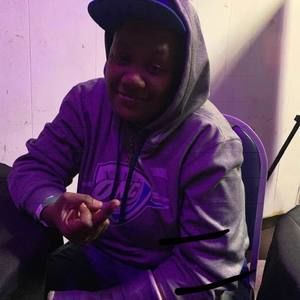 Meet your Posher, Keisha